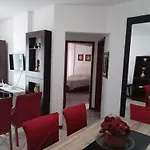 Apartamento Dante Tomio
